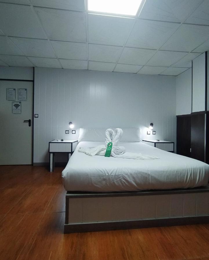 Economic Double Room Spa Bath