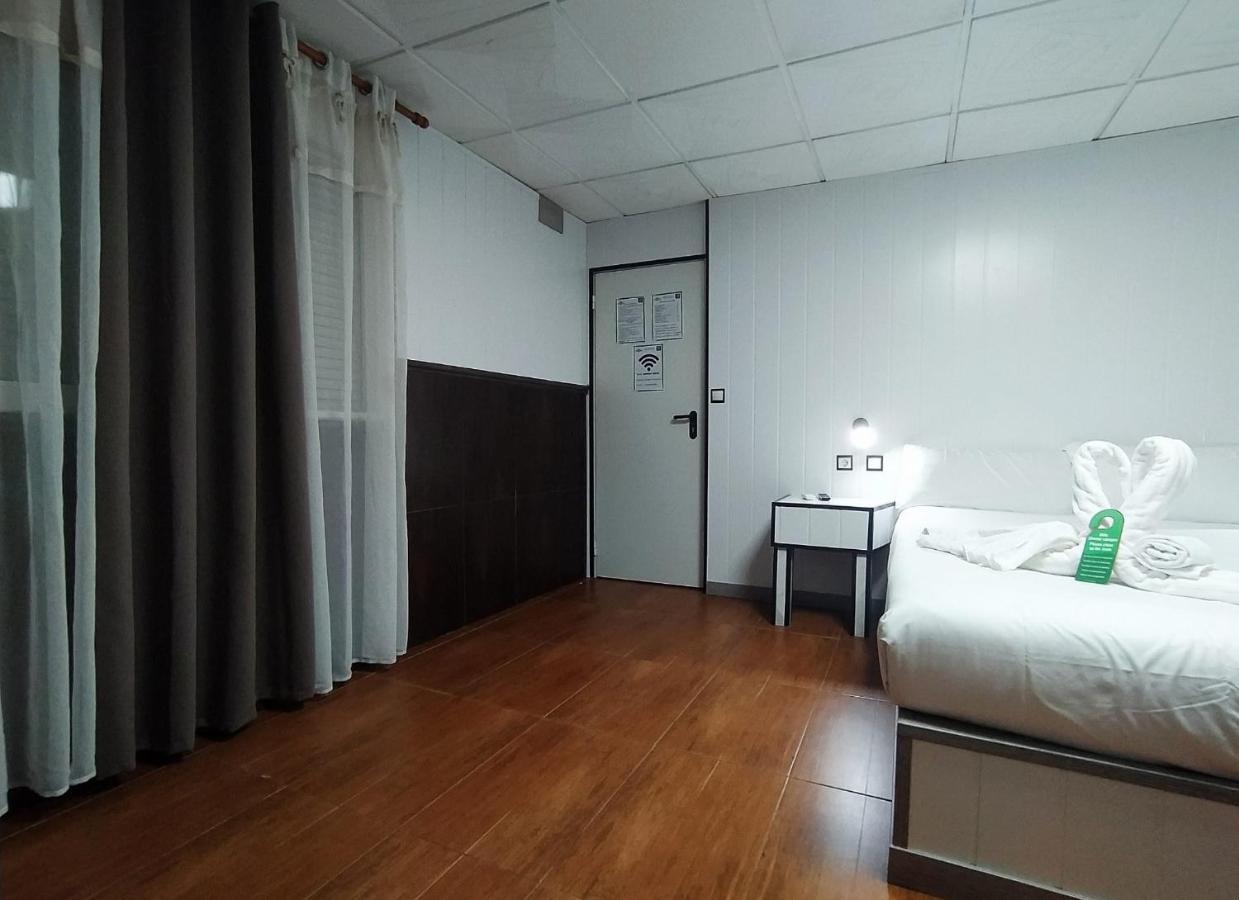 Economic Double Room Spa Bath