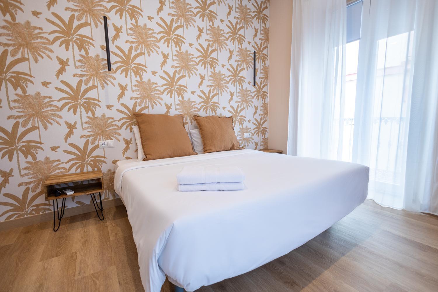Deluxe Room,1536413608:JPEG