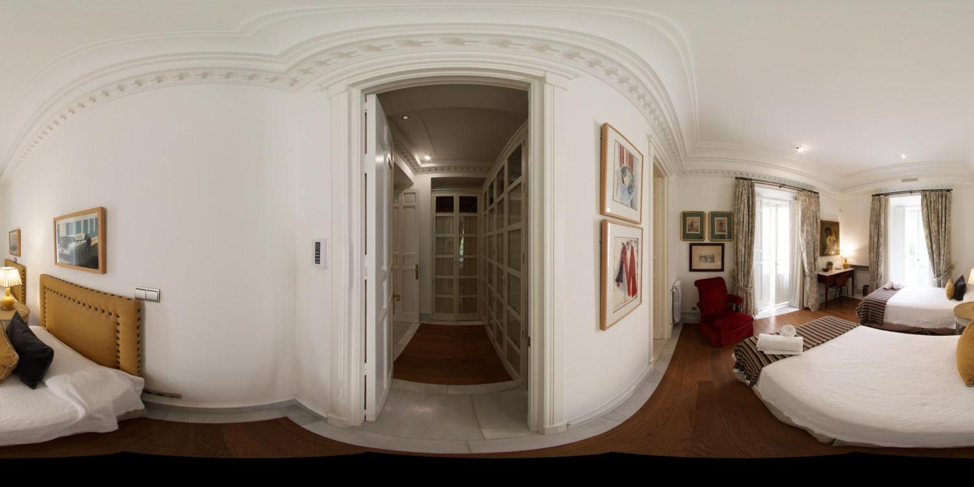 Three-Bedroom Apartment,984240313:JPEG
