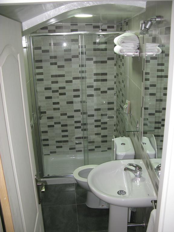 Double Room with Private Bathroom,272720241:JPEG