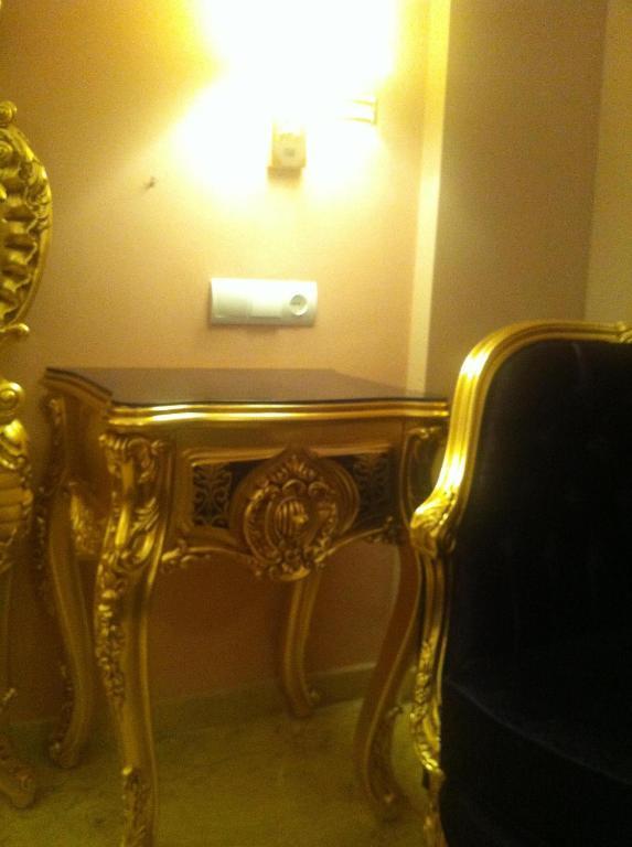 Deluxe Double Room,62077411:JPEG