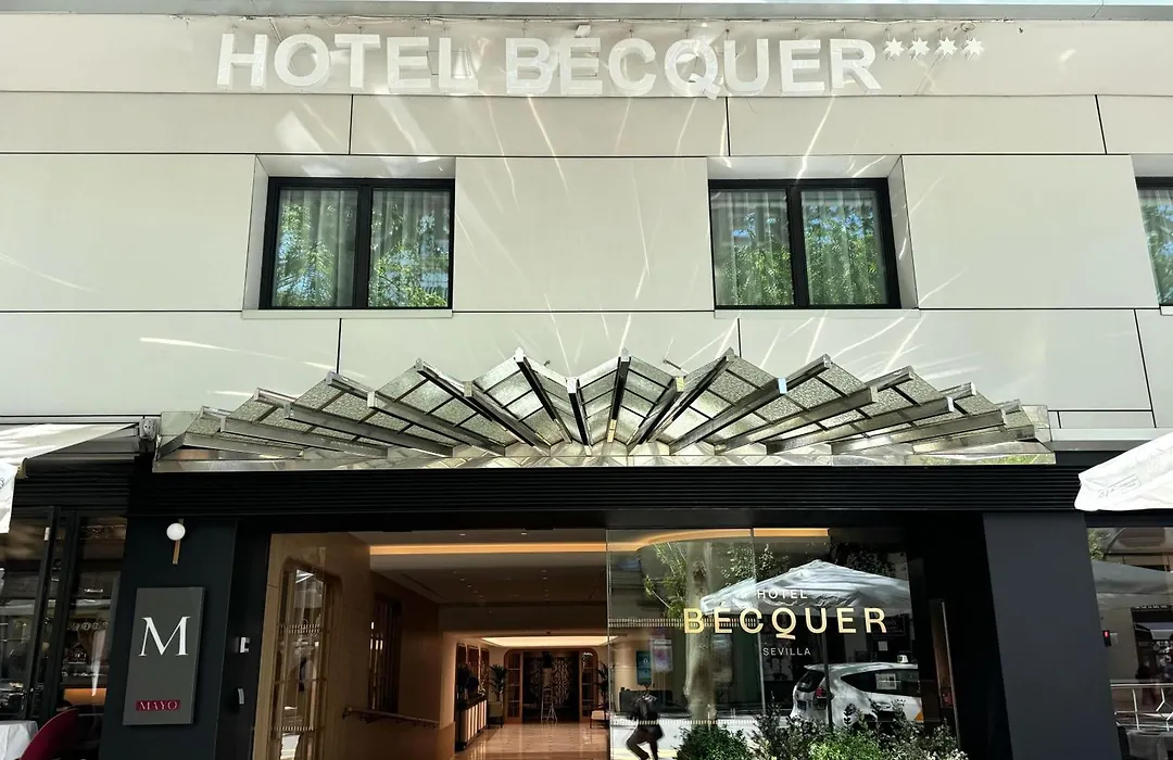 Hotel Bécquer-1