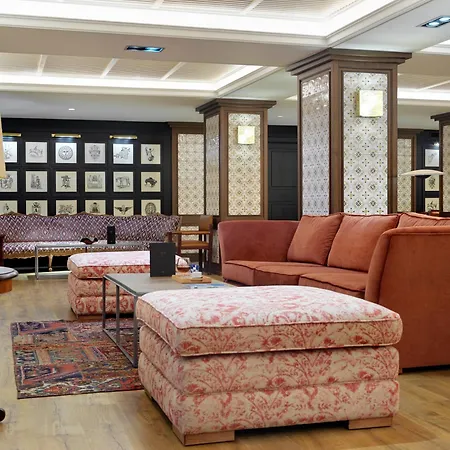 H10 Corregidor Boutique Hotel-3