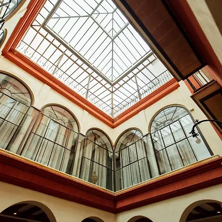 Casa Patio Del Siglo XIX-2