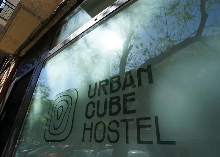 Urban Cube Hostel Sevilla