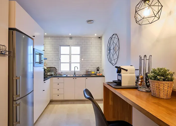 Sweet Sevilla Suites