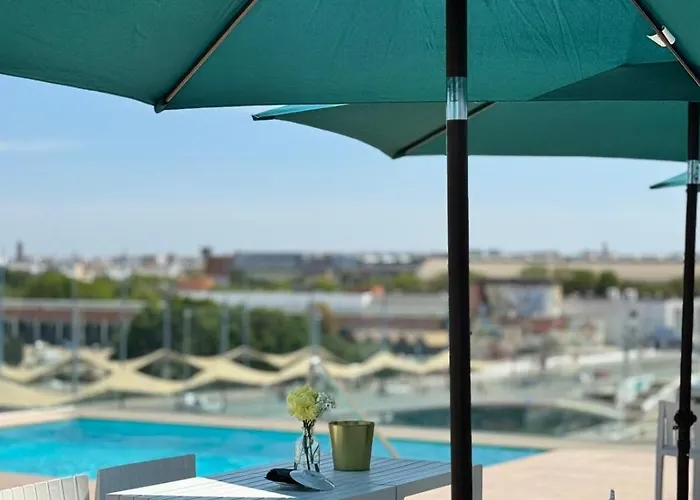 Hoteles SevillaRibera De Triana