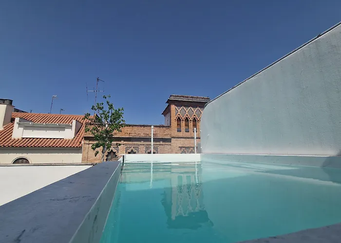 Hotel y Apartamentos Doña Lola Sevilla